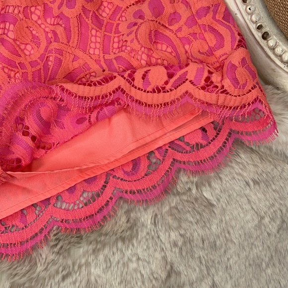 LILLY PULTIZER•DRESS - Picture 11 of 12